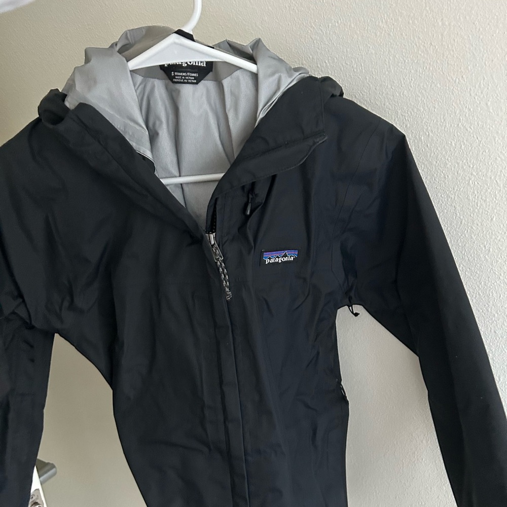 Patagonia torrentshell jacket